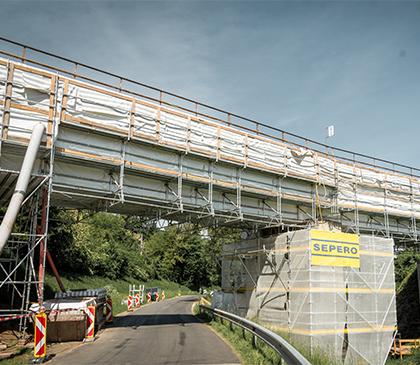 Doka Ringlock suspended scaffolding